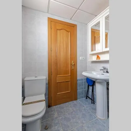 797 Holiday Rentals - Apartamento En La Carihuela A 1 Minuto De La Playa 公寓 托雷莫利诺斯