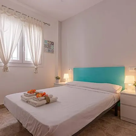 公寓 797 Holiday Rentals - Apartamento En La Carihuela A 1 Minuto De La Playa 托雷莫利诺斯